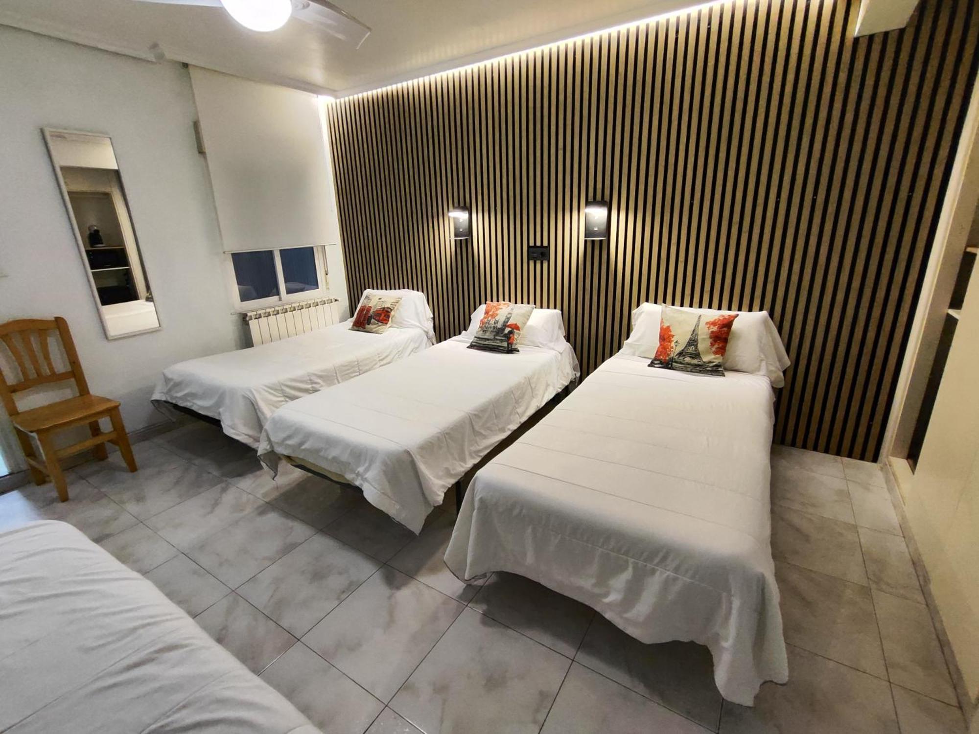 Hostal Lucy Сантандер Екстер'єр фото